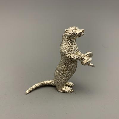 Silver OTTER with EEL